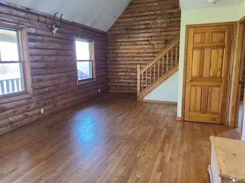 Living - 11581 Dixon, Monroe, MI 48161 photo 2 of 7