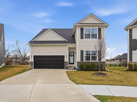 47121 Rosa, New Baltimore, MI 48047
