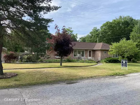 103 Lincoln, Bay City, MI 48706