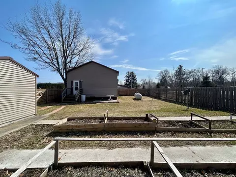 Exterior - 3025 N Rodgers, Harrison, MI 48625 photo 4 of 7