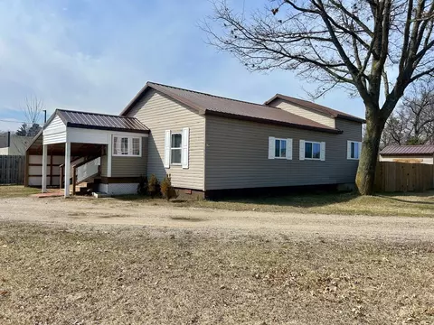Exterior - 3025 N Rodgers, Harrison, MI 48625 photo 6 of 7
