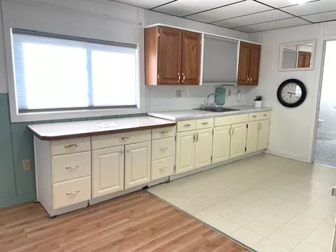 Kitchen - 3025 N Rodgers, Harrison, MI 48625 photo 3 of 4