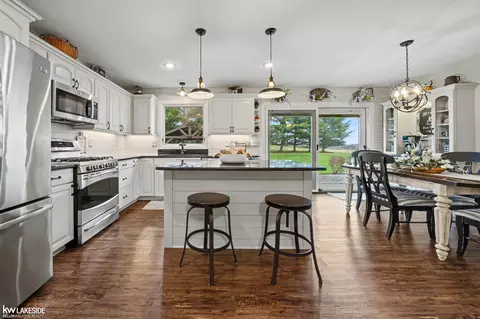 Kitchen - 1201 Yule, Leonard, MI 48367 photo 3 of 4