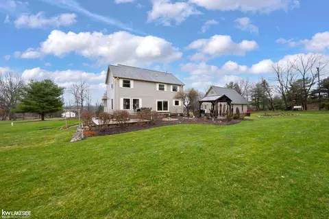 Exterior - 1201 Yule, Leonard, MI 48367 photo 26 of 34