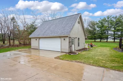 Exterior - 1201 Yule, Leonard, MI 48367 photo 9 of 34