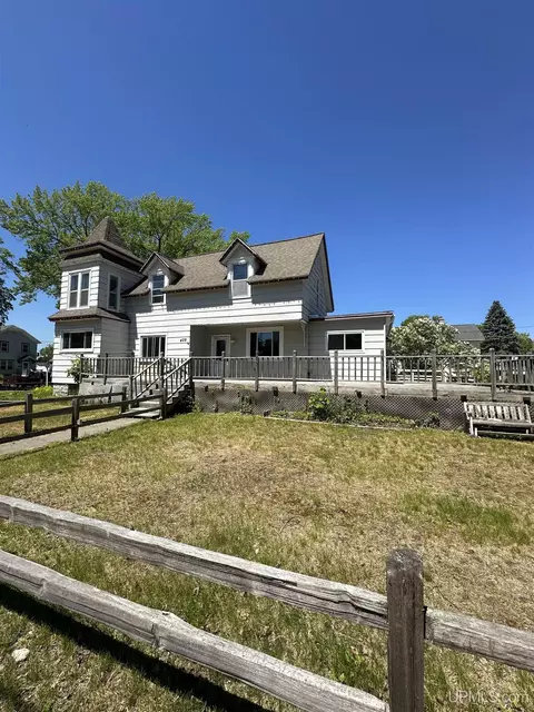 Other - 429 S 7th, Escanaba, MI 49829 photo 1 of 11