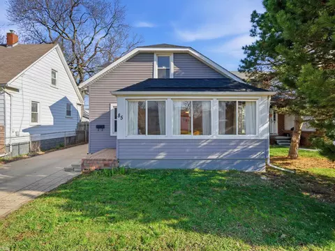 85 E Kalama, Madison Heights, MI 48071