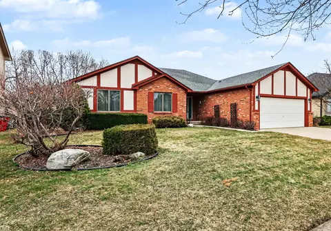 Exterior - 52415 Ridgeway, Macomb, MI 48042 photo 3 of 8