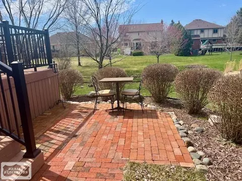 Exterior - 52415 Ridgeway, Macomb, MI 48042 photo 5 of 8