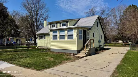 1310 Frederick, Owosso, MI 48867