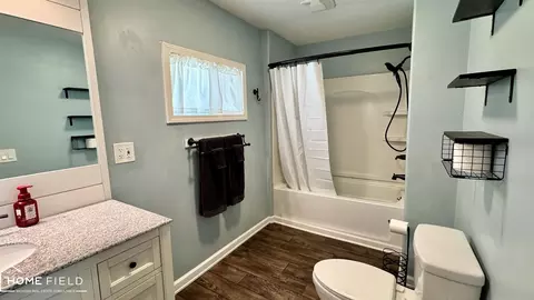 Bath - 1310 Frederick, Owosso, MI 48867 photo 3 of 4