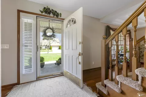 Entry Way - 1615 Northridge, Monroe, MI 48162 photo 1 of 6