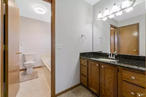 Bath - 1615 Northridge, Monroe, MI 48162 photo 3 of 11
