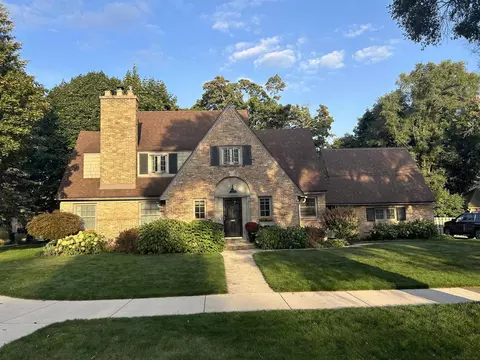 936 Iroquois, Grand Rapids, MI 49506
