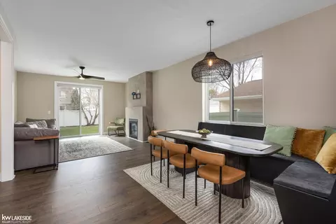 Dining - 27 Tecumseh, Clawson, MI 48017 photo 1 of 3