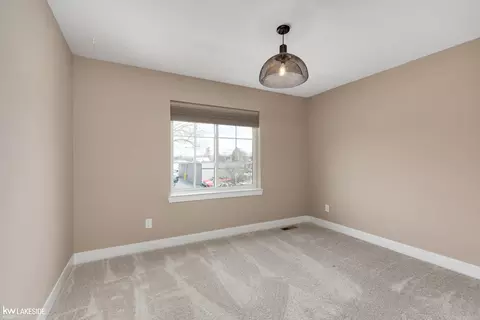Bedroom - 27 Tecumseh, Clawson, MI 48017 photo 1 of 6