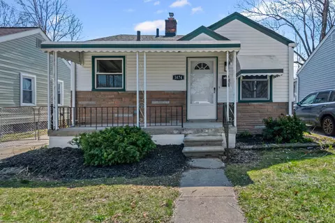 1474 E Milton, Hazel Park, MI 48030