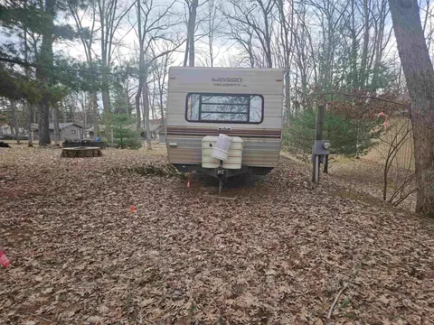 704 Isabella, Harrison, MI 48625 photo 6
