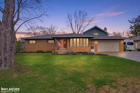 5669 Sandburn, Shelby Township, MI 48316