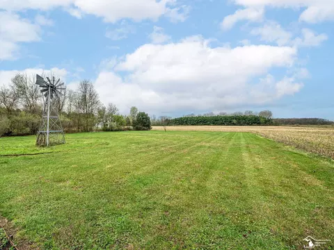 Exterior - 9585 Minx, Temperance, MI 48182 photo 11 of 11