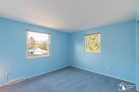 Bedroom - 6442 Centennial, Temperance, MI 48182 photo 6 of 7