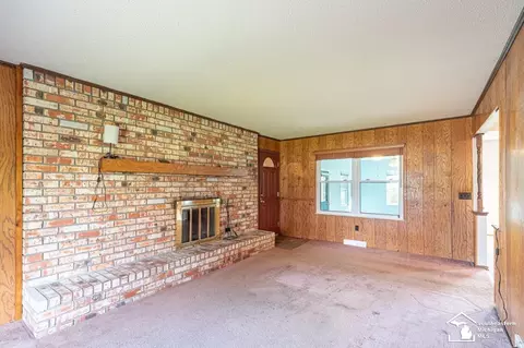 Living - 6442 Centennial, Temperance, MI 48182 photo 5 of 8