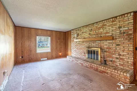 Living - 6442 Centennial, Temperance, MI 48182 photo 4 of 8