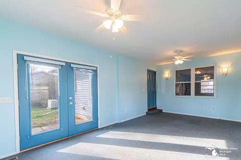 Living - 6442 Centennial, Temperance, MI 48182 photo 7 of 8
