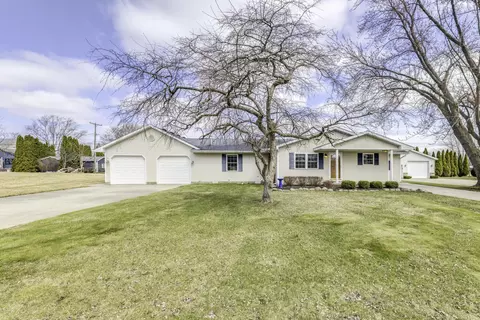 7355 Cardinal, Lexington, MI 48450
