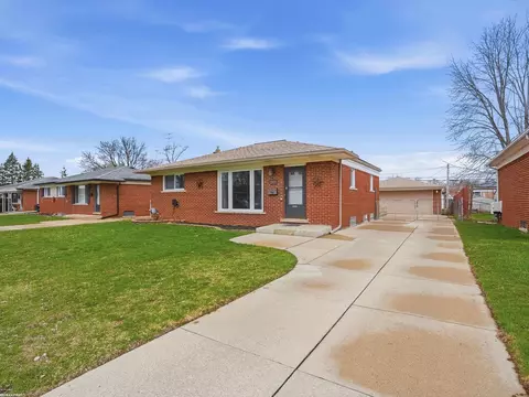 Exterior - 12851 Chippewa, Warren, MI 48088 photo 2 of 8