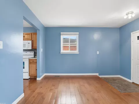 Entry Way - 12851 Chippewa, Warren, MI 48088 photo 1 of 2