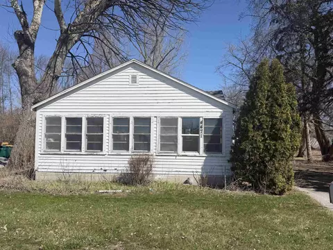 4471 Wilder, Bay City, MI 48706