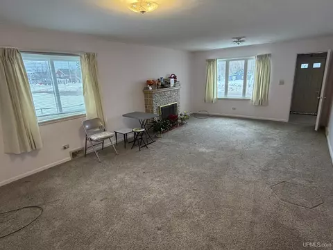 Living - 794 S S Pne, Ishpeming, MI 49849 photo 1 of 2