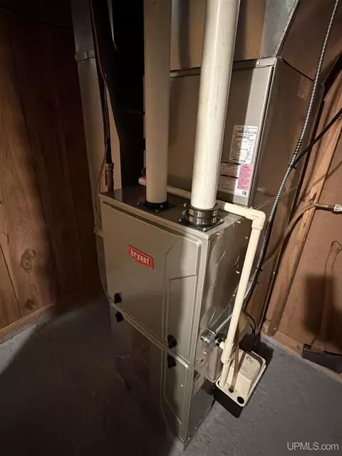 Other - 794 S S Pne, Ishpeming, MI 49849 photo 6 of 10