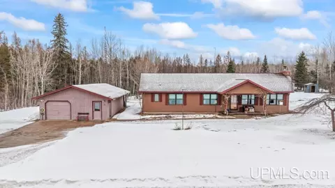 868 Pelletier, Hardwood, MI 49834