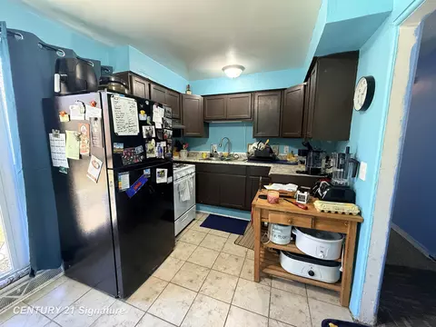 Kitchen - 5454 Kellar, Flint, MI 48505 photo 1 of 1
