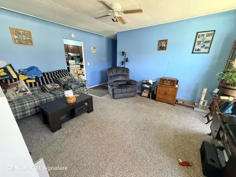 Living - 5454 Kellar, Flint, MI 48505 photo 3 of 3