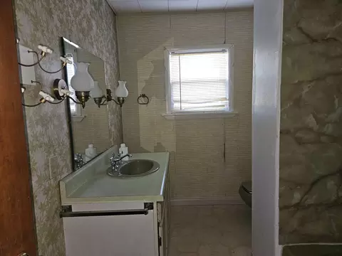 Bath - 2100 W Temple, Harrison, MI 48625 photo 2 of 2
