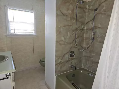 Bath - 2100 W Temple, Harrison, MI 48625 photo 1 of 2