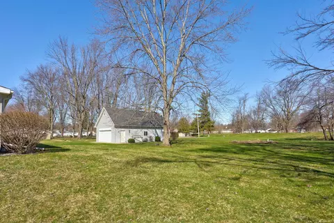 Exterior - 317 E Maple, Saint Charles, MI 48655 photo 10 of 13