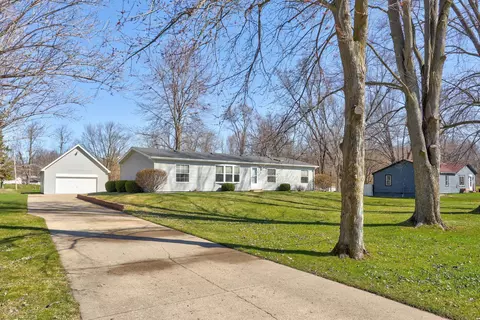 Exterior - 317 E Maple, Saint Charles, MI 48655 photo 13 of 13