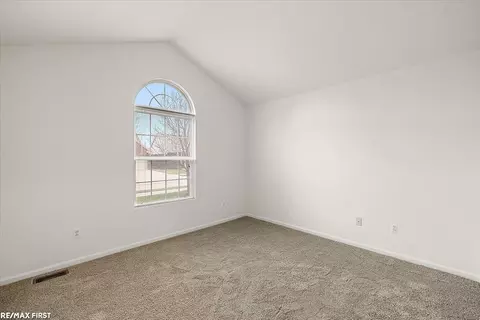 Other - 52672 Sable #15, Macomb, MI 48042 photo 5 of 12