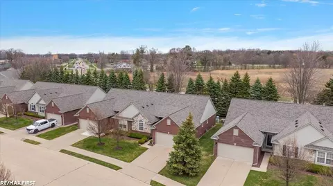 View/Area - 52672 Sable #15, Macomb, MI 48042 photo 2 of 5