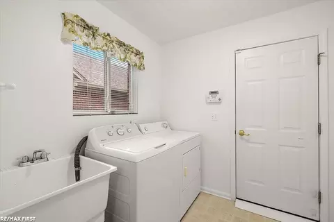 Other - 52672 Sable #15, Macomb, MI 48042 photo 3 of 12