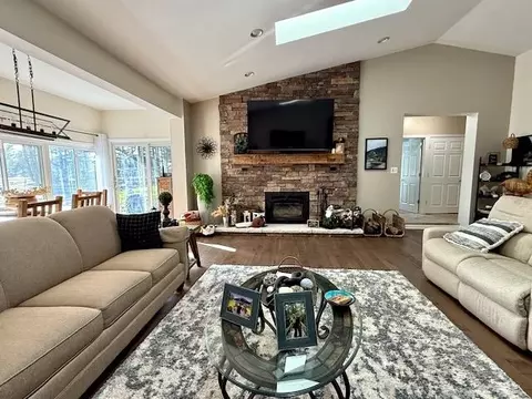 Living - 3358 E Pinecrest, Gladwin, MI 48624 photo 1 of 7