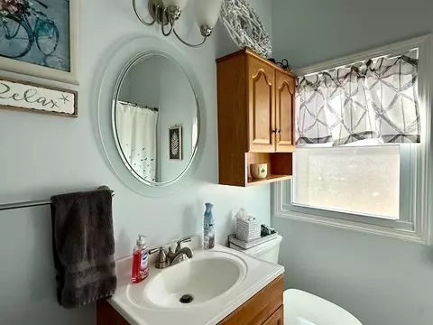 Bath - 3358 E Pinecrest, Gladwin, MI 48624 photo 8 of 8
