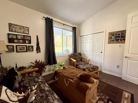 Bedroom - 3358 E Pinecrest, Gladwin, MI 48624 photo 1 of 7