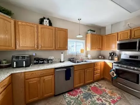 Kitchen - 3358 E Pinecrest, Gladwin, MI 48624 photo 5 of 6