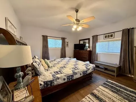 Bedroom - 3358 E Pinecrest, Gladwin, MI 48624 photo 2 of 7