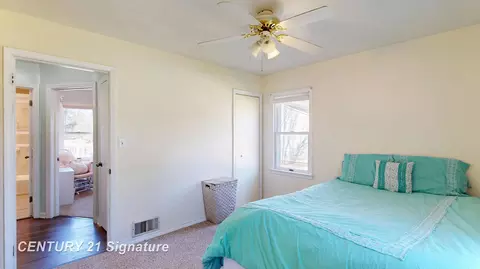 Bedroom - 535 Warren, Flushing, MI 48433 photo 2 of 6